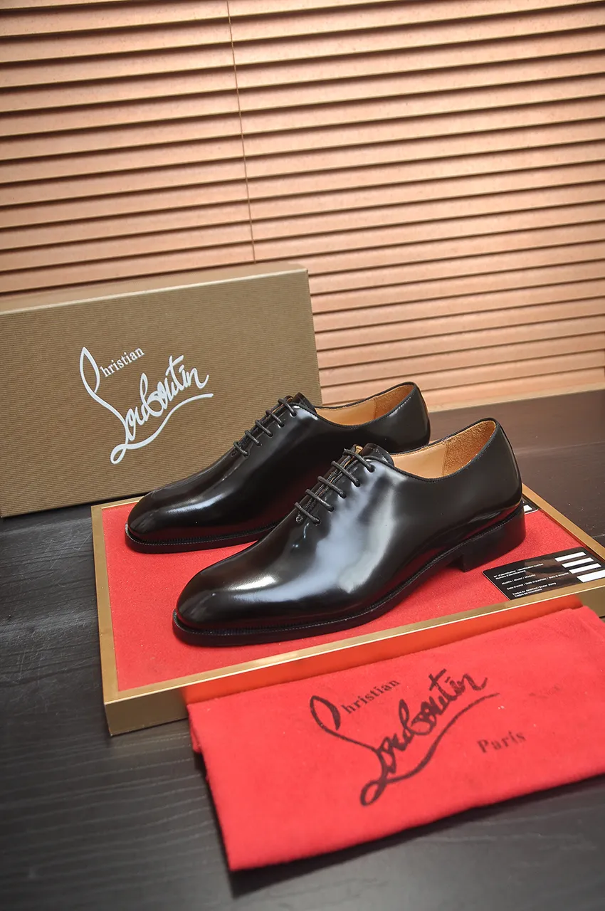 Men's shoes 💰620💶 [Chrstian Loubotin] Red-soled shoes 💋Original mold opening, the highest version on the market, purely handmade ➕Imported cowhide uppers, first-layer water-dyed cowhide lining! Original EU high-gloss outsole. 38 to 45 (45 customized)